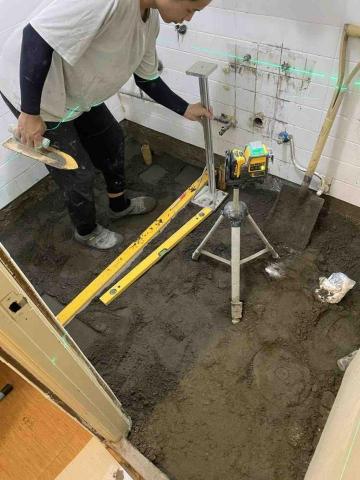 林哲宇（地磚古天樂） - 