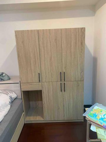 白偉成 - 蝦皮衣櫃組裝 白偉成 - 蝦皮衣櫃組裝