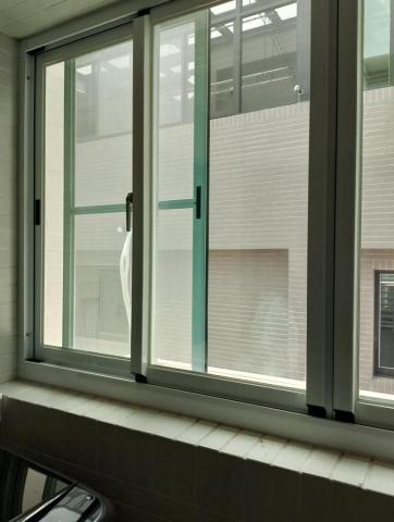 勇ㄚ專業清潔公司 - 玻璃清潔後