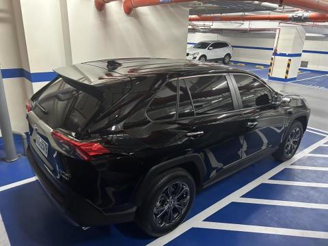樂樂機場接送 - 2024年最新式 RAV4 5.5代 滿額安全配備