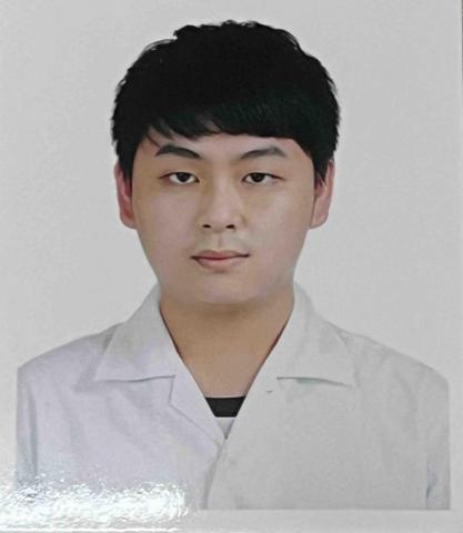 提供112學測數a服務的專家林佑穎