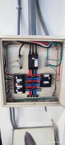 宸達工程行 - 廠房220V專迴插座新增