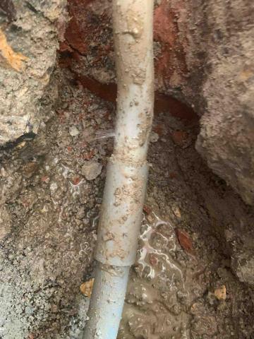 林昆賢 - 抓漏  水管破裂 