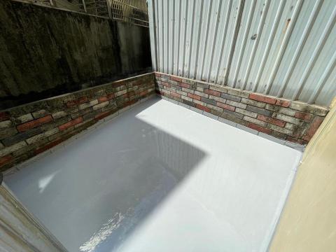 安達工程行 - 住宅後方空地聚氨酯(PU)地坪施作