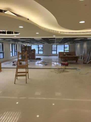 易勝油漆工程 - 辦公室天花板造型噴漆