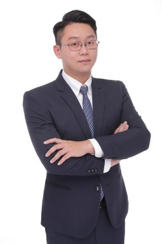 上鎧企管顧問有限公司 - 公司負責人-林塏鏵