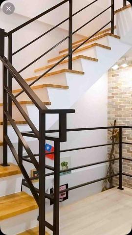 九九櫸木扶手 - 三度空間（扁鐵）