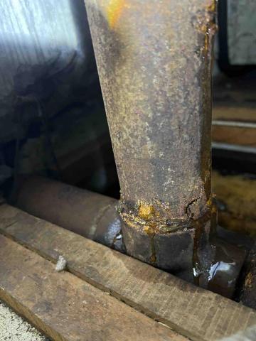 鋐展工程行 - 老舊民宅鐵管氧化漏水緊急處理 圖2