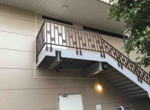 九九櫸木扶手 - 戶外鍛造