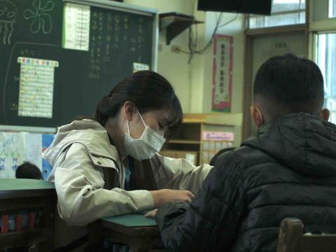 蔡敏暄 - 國小營隊教學生