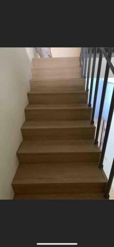 九九櫸木扶手 - 扁鐵