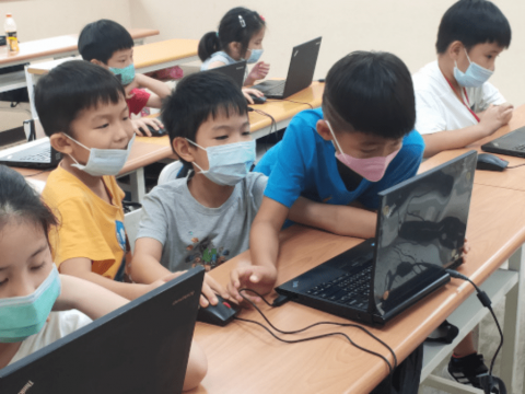 程式忍者未來教育學苑 - 