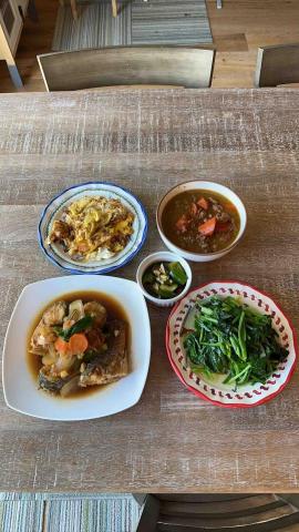 鄭韻伶 - 紅燒魚 青菜 咖喱 