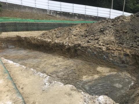 翊竣工程行 - 挖游泳池高層測量