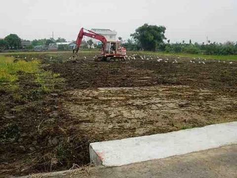 翊竣工程行 - 怪手農地土質更換整平回填