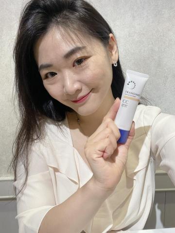 崔普小哀 - 傳皙諾藥用亮膚CC霜