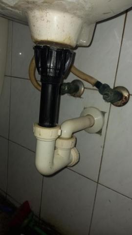 三豬服務所-阿寶 - 面盆排水頭排組及排水管更換並去除舊款拉桿組 三豬服務所-阿寶 - 面盆排水頭排組及排水管更換並去除舊款拉桿組