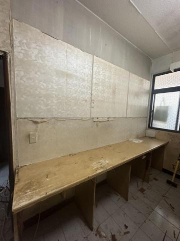 翁維廷 - 新客戶的壁紙拆除 