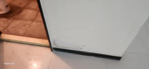 你為什麼不問問神奇海螺呢 - 牆面整修前