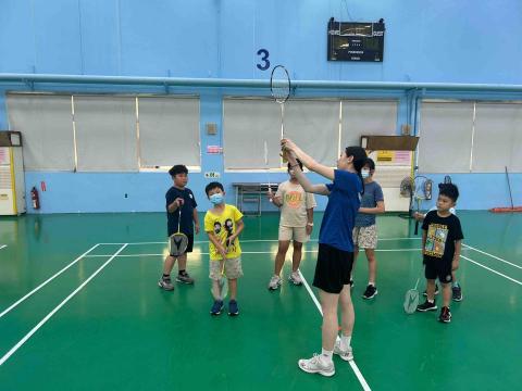 陳旻鑫 羽球學院 - 兒童羽球育樂營、常態團體班