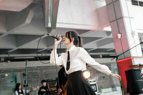 鄒汶彣｜問問 - 