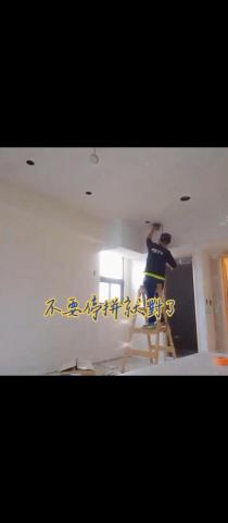 羅家漆藝工坊  羅仁佑 - 南屯區裝潢場研磨作業