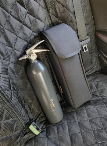 德 多元化計程車 - 德 多元化計程車 油電車 車輛配置滅火器