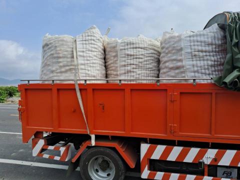 劉東明 - 載運洋蔥