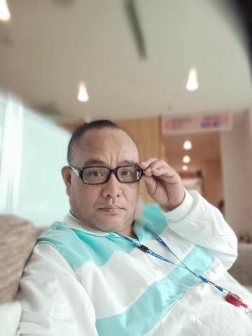 提供推拿服務的專家徐先生