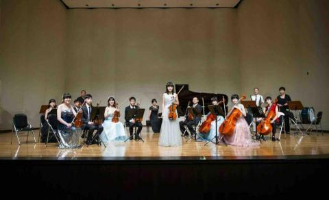 余姿穎｜小提琴教學｜鋼琴教學｜陪練 - 曾擔任「絢季」室內樂團獨奏者