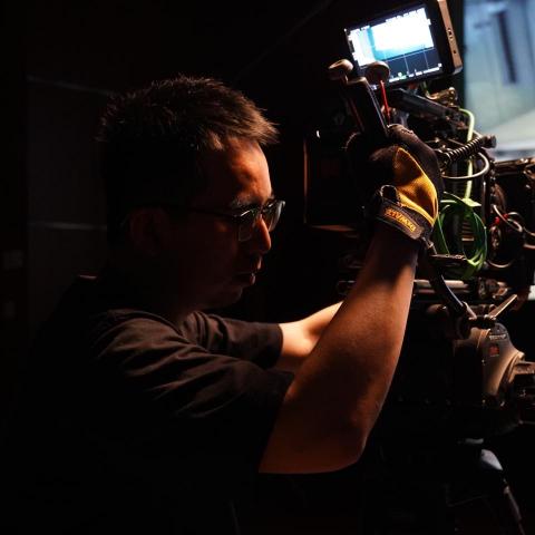 提供tommy包包服務的專家Tommy Chou