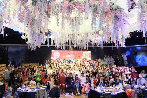 房地專家顧問 - 