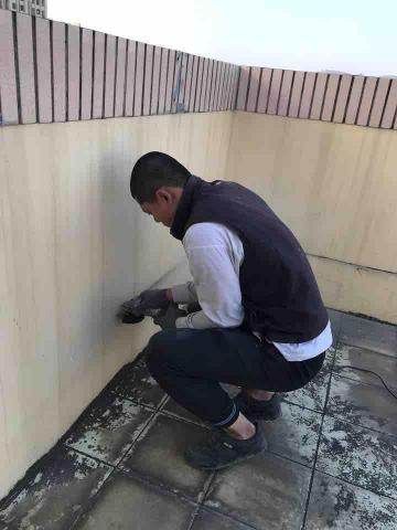 明真工程企業有限公司 - 離地約30cm