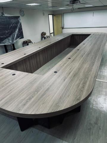 垣豐室內裝修有限公司 - 訂製木作手工會議桌