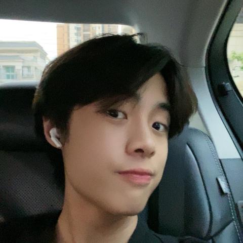 提供配音服務的專家林恩宇