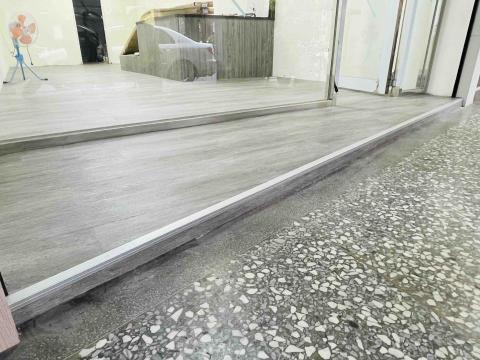 富喆家飾館 - PCV地磚施工完成