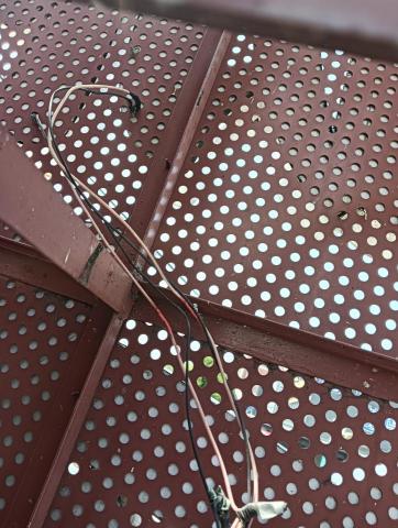 胡皇凱 - 招牌維修，電線重拉