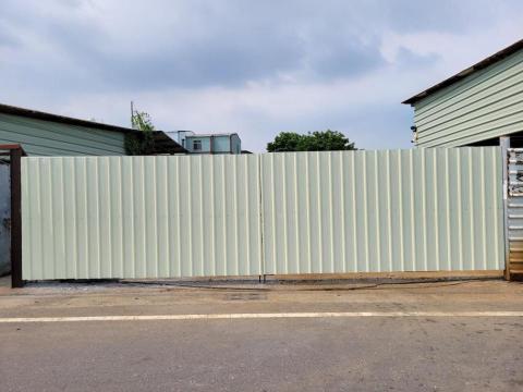 宇誠鐵工所 - 資源回收場大門