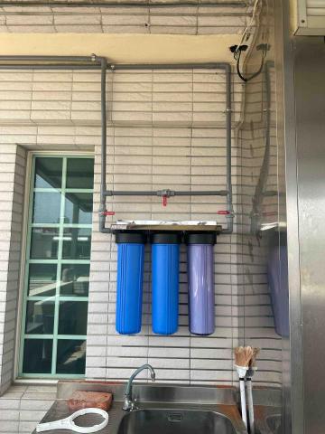 侑昇水電工程 - 大胖過濾器安裝