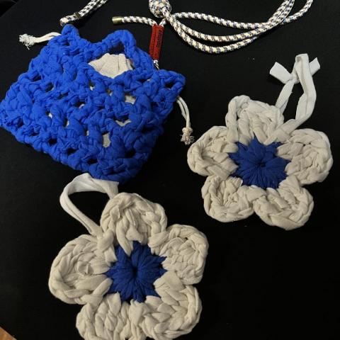 王玟琁 - 個人設計商品：以「舊衣」製成線材、賦予新生，突破及創新多樣素材。