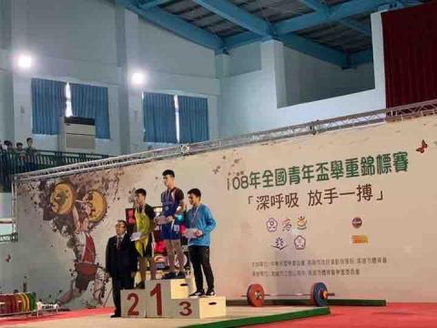 台中私人健身教練 Ash - 