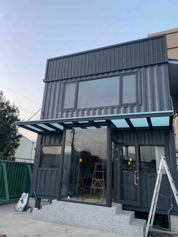 士鑫玻璃有限公司 - 辦公室貨櫃組合、玻璃安裝