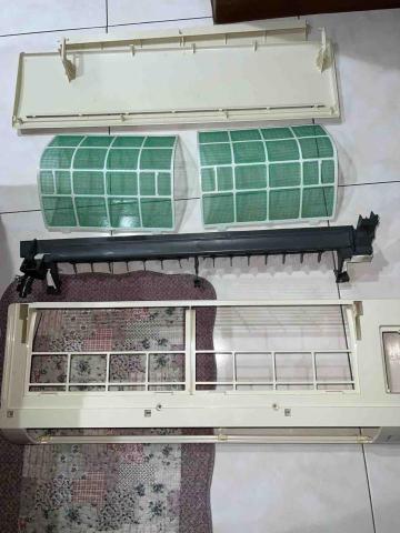 職手清潔工作室-洗衣機-冷氣清潔 - 分離式