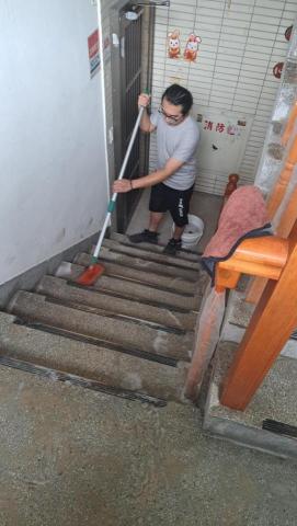 浩森專業清潔工作室 - 公寓樓梯清潔 浩森專業清潔工作室 - 公寓樓梯清潔