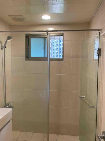 小郭 - 浴室牆面膨拱換新