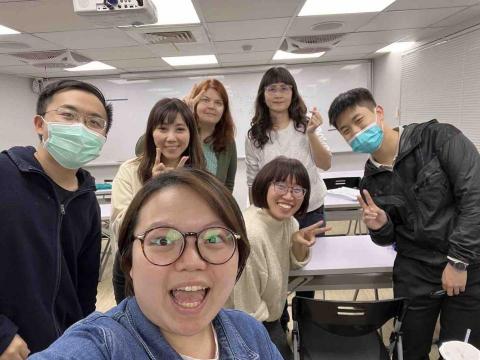 謝昕穎 - 我們上英語教學證照課程