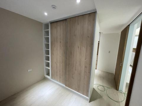 江明宰 - 住家衣櫃