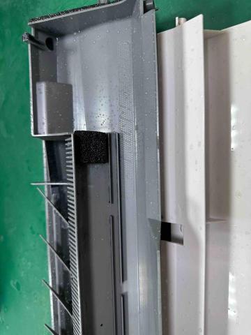 一全企業社 - 日立冷氣水盤清洗後