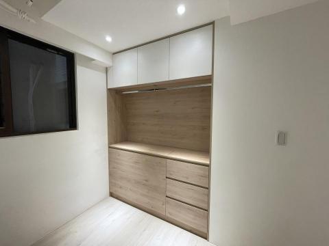 江明宰 - 住家衣櫃