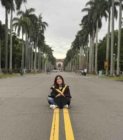 陳得恩 - 今年畢業於國立台灣大學！